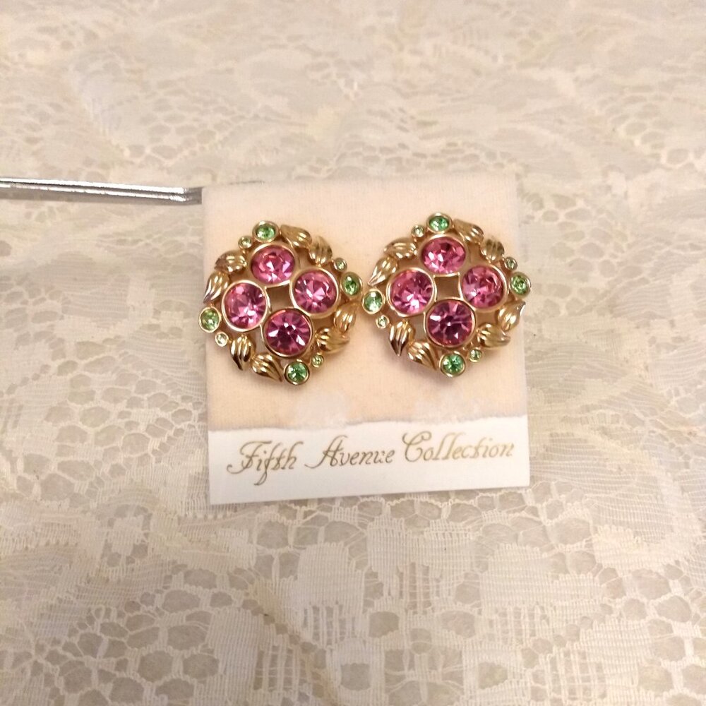 Vintage Pink & Green Crystal Gold Tone Earrings Non-Pierced Clip Earrings - Picture 6 of 11